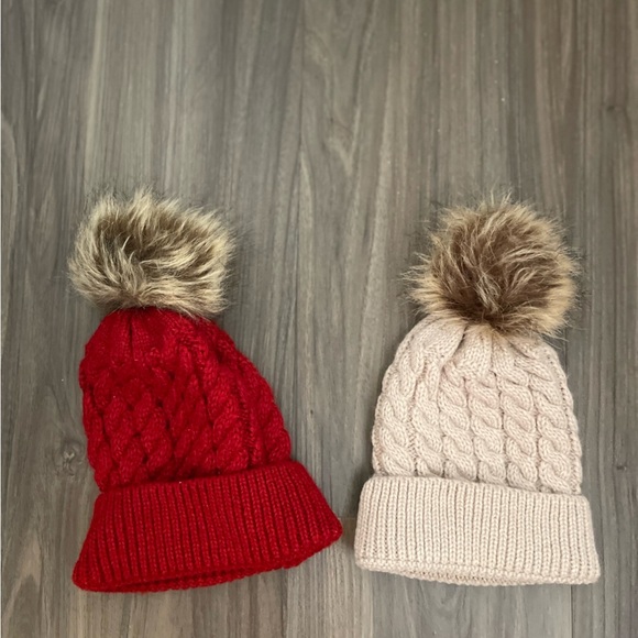 Boutique Cozy Knit Pom-Pom Beanie Set - Red and Cream 100% acrylic OS - Picture 1 of 2